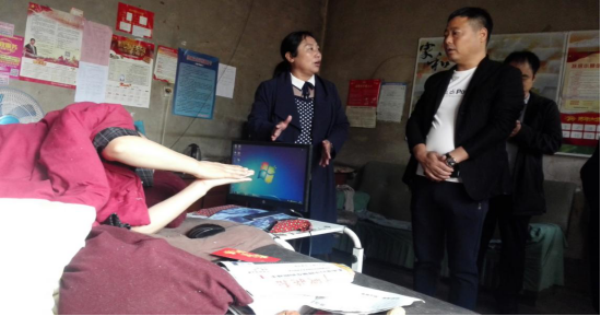 河北天游TY8检测中心信息技术有限公司董事长石建良和公司主要领导到邢台县会宁镇南尚汪村走访慰问贫困户(图4)