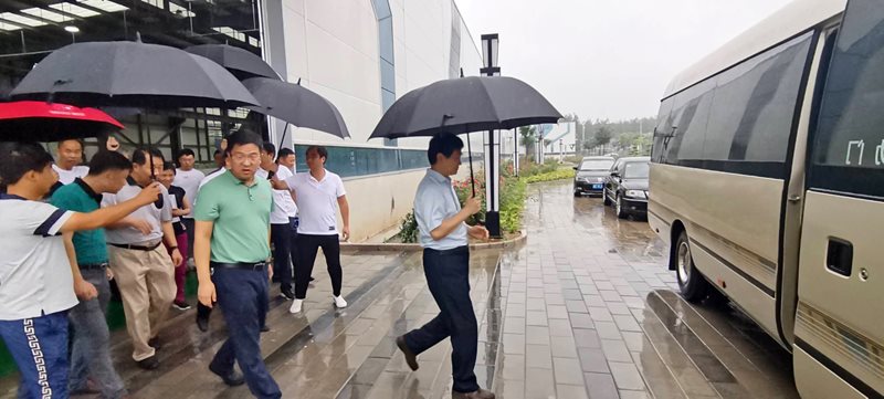 邢台市政协主席邱文双一行冒雨到天游TY8检测中心信息技术有限公司调研(图6) 微信图片_20200805102743.jpg